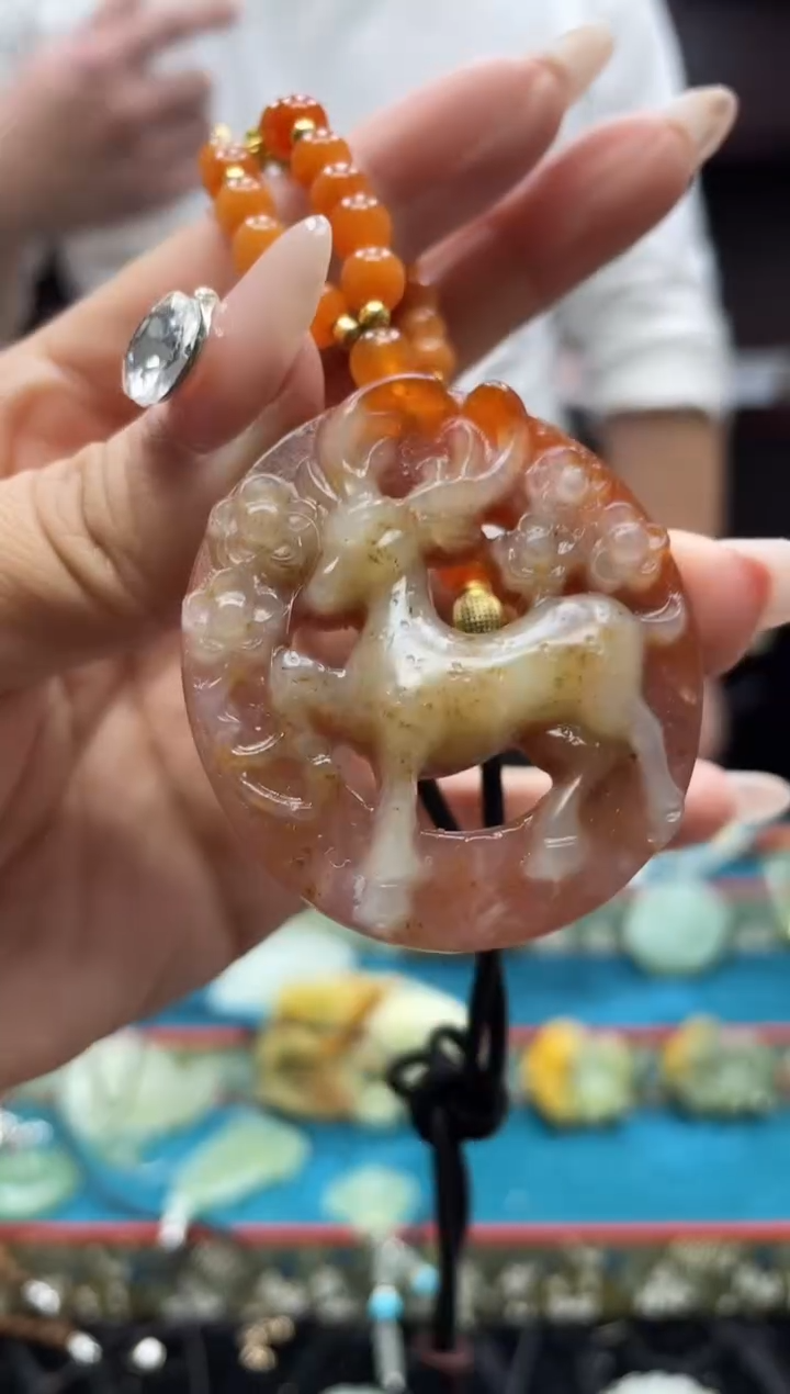 未镶嵌岫玉吊坠多样性发*货拍一发一