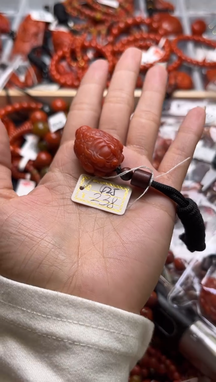 【闪购商品】南红玛瑙珠宝奇石未镶嵌425