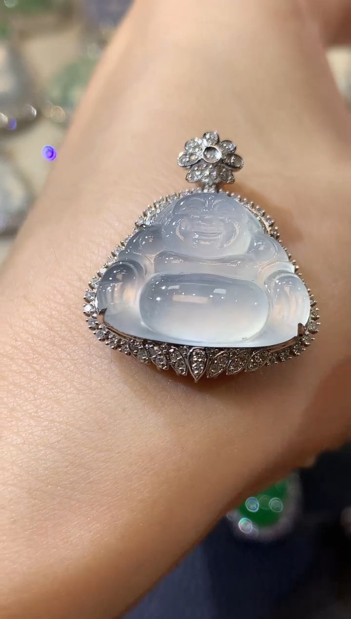 【闪购商品】翡翠吊坠(不含链)18K金镶嵌A78