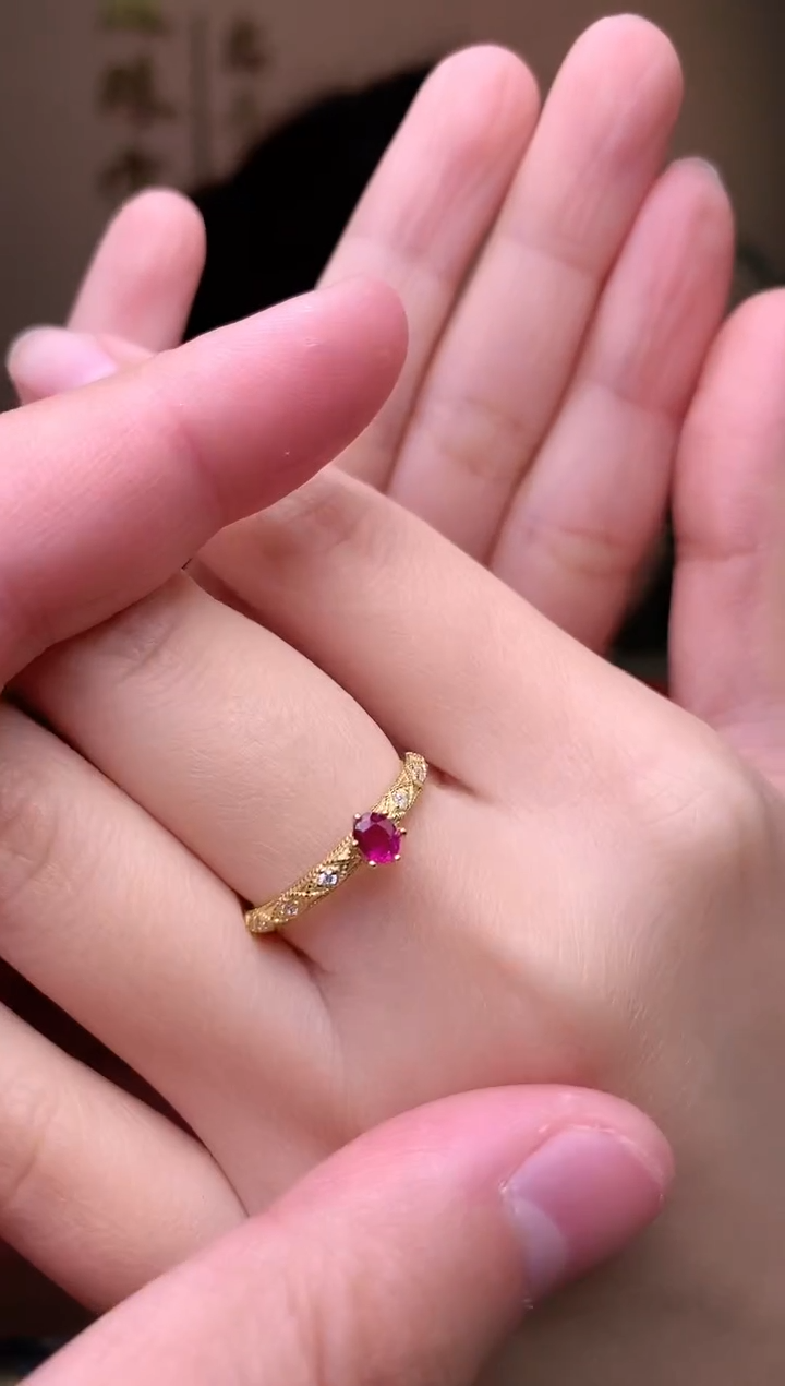 【闪购商品】红宝石戒指银S925镶嵌戒指