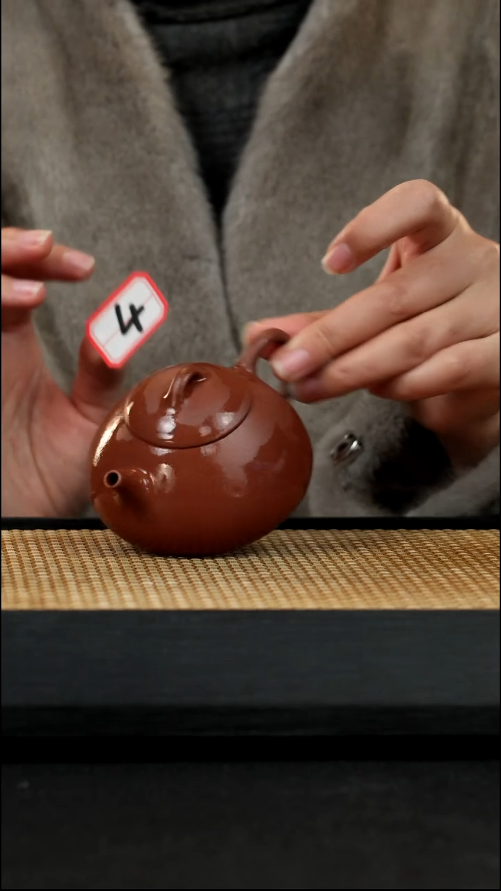 宜兴紫砂壶4半瓢