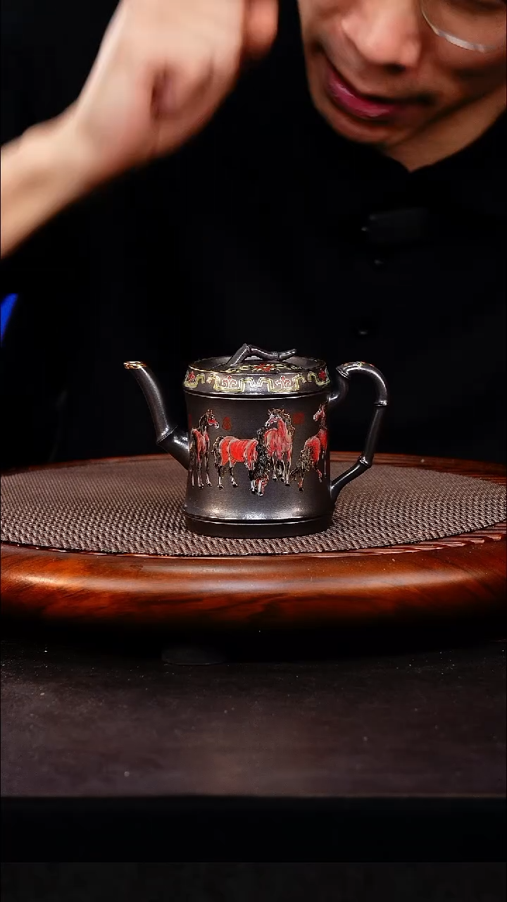 茶壶紫砂1                        
