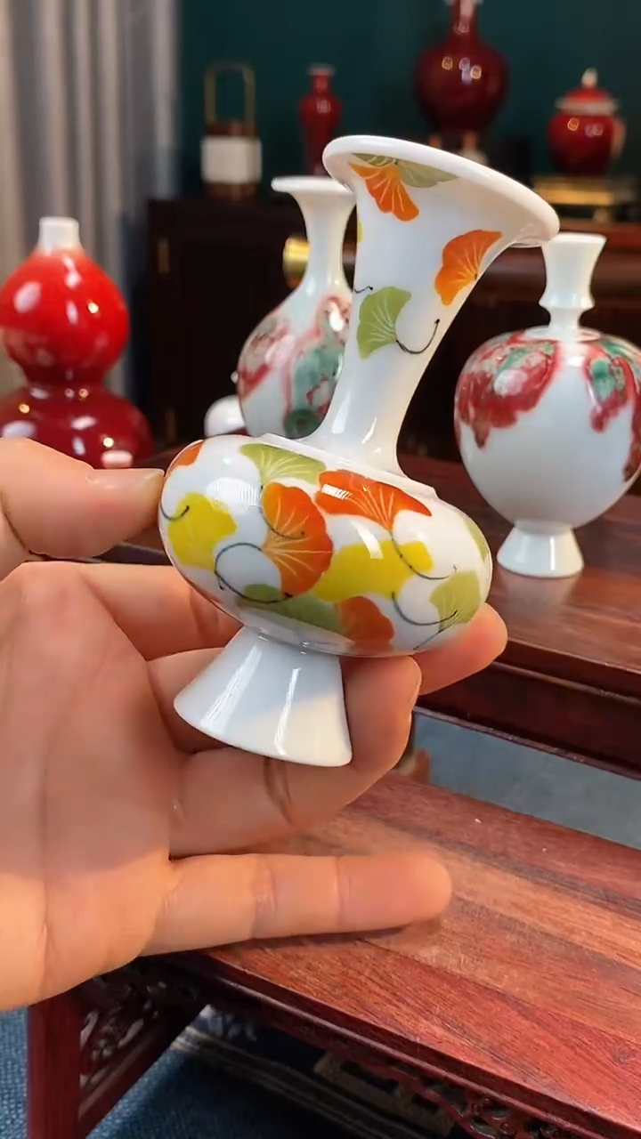 【闪购商品】摆件釉下五彩纯手工手绘原创瓷器