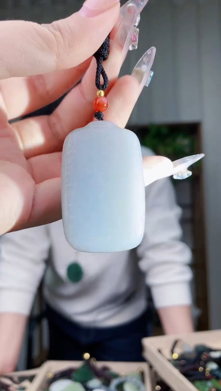 【闪购商品】和田玉挂件未镶嵌拍一发一，多样性发货！