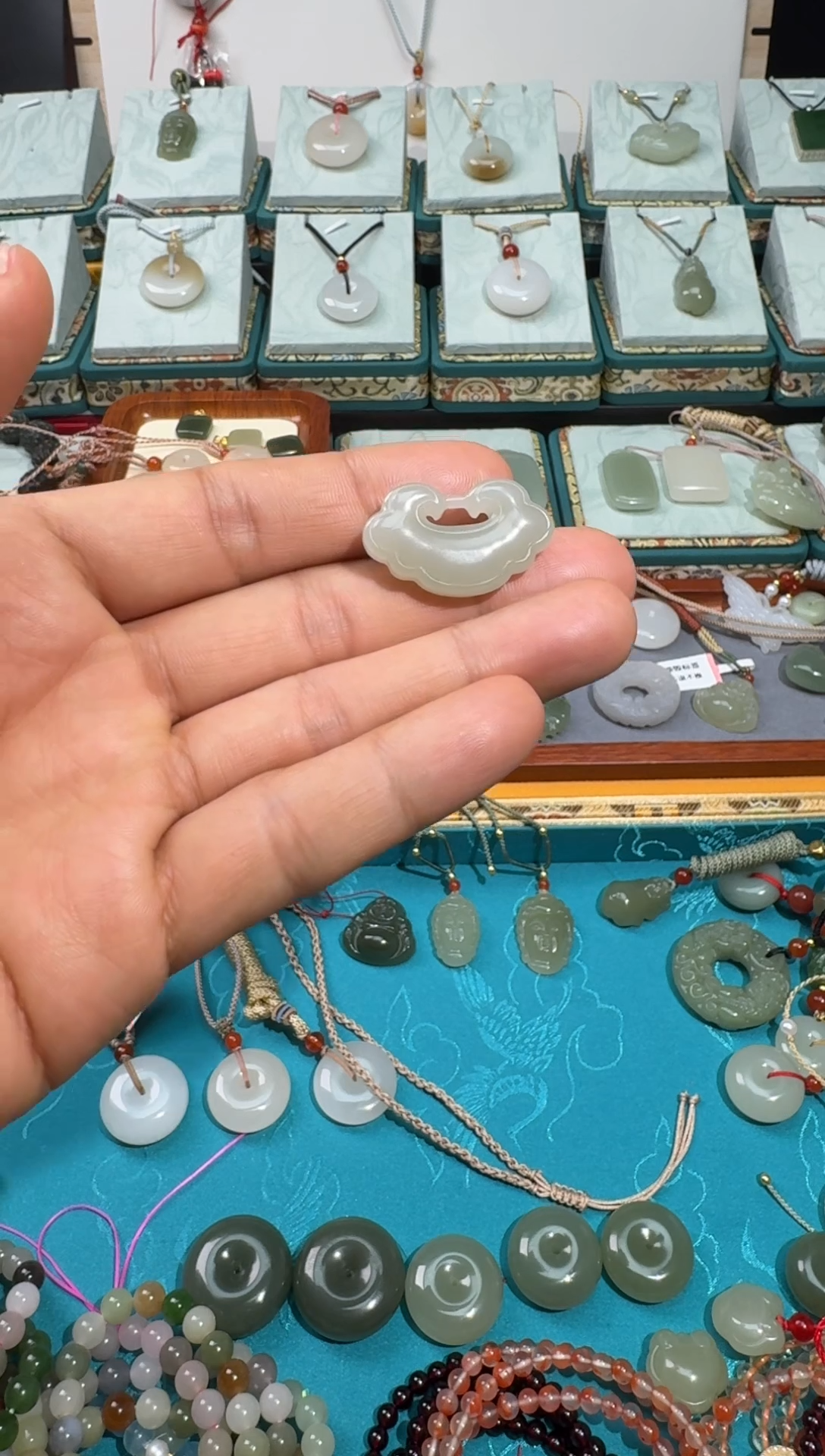 【闪购商品】和田玉颈饰未镶嵌如意锁