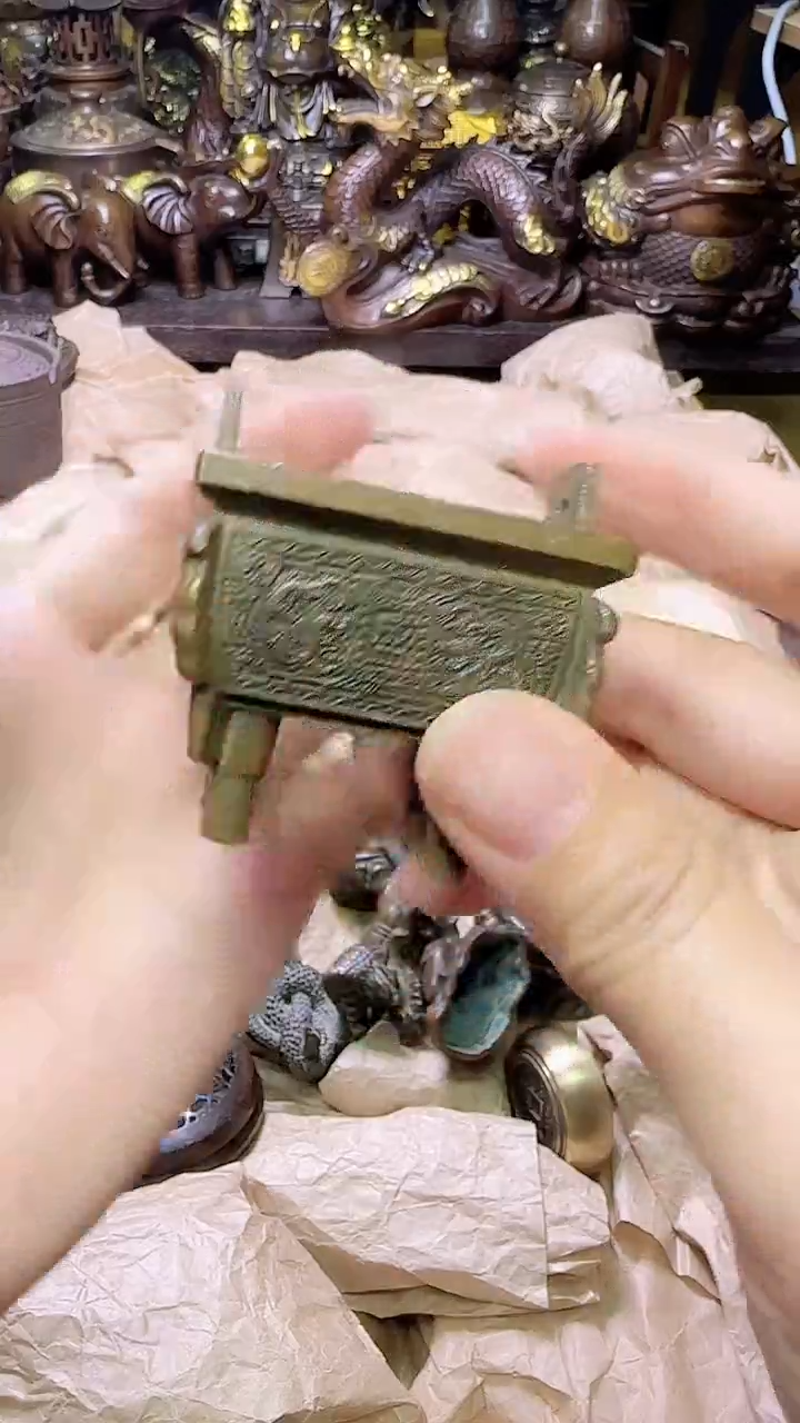 铜器摆件铜器摆件