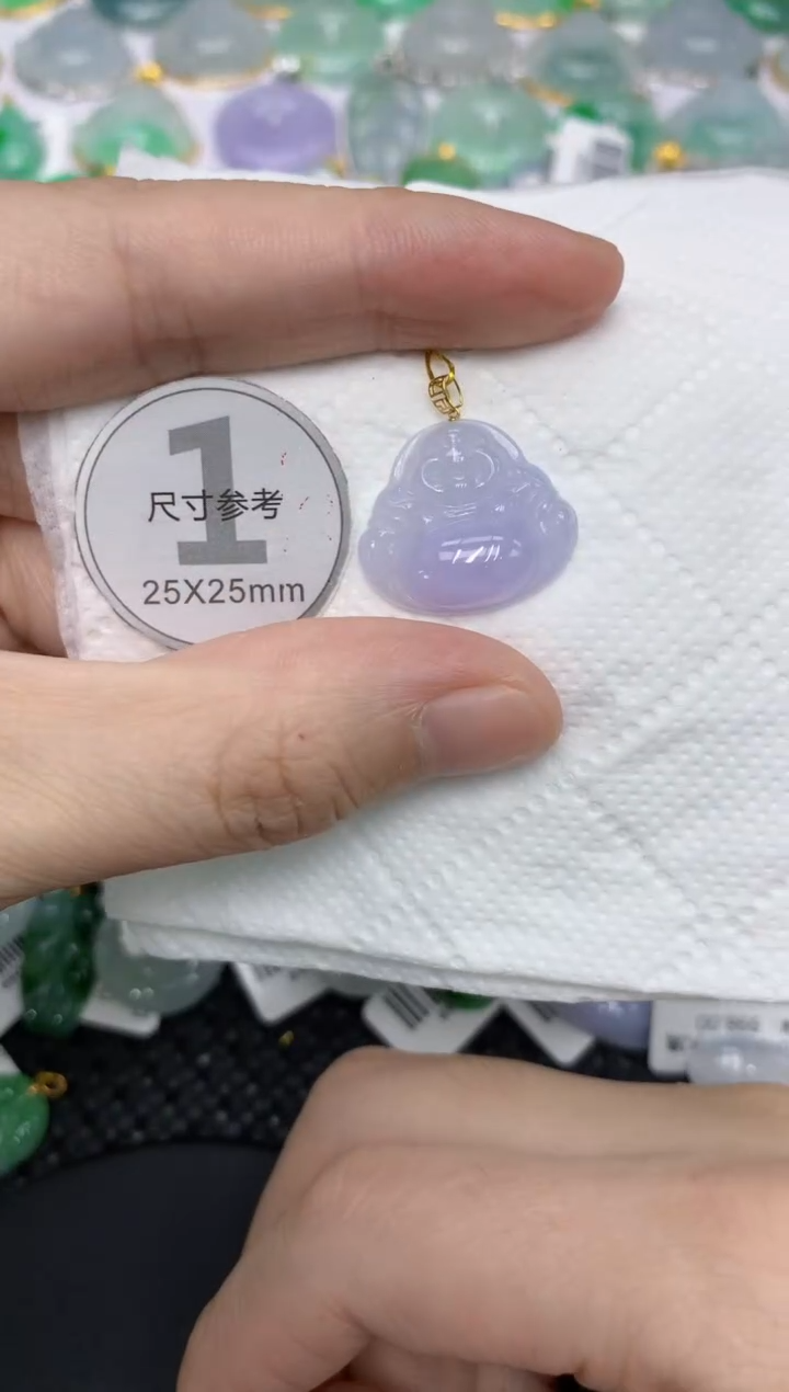 颈饰18K金镶嵌翡翠1