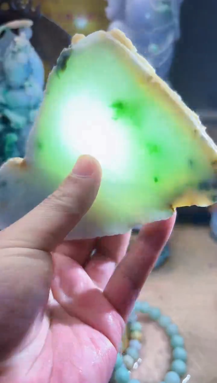 未镶嵌挂件翡翠A货张优9371