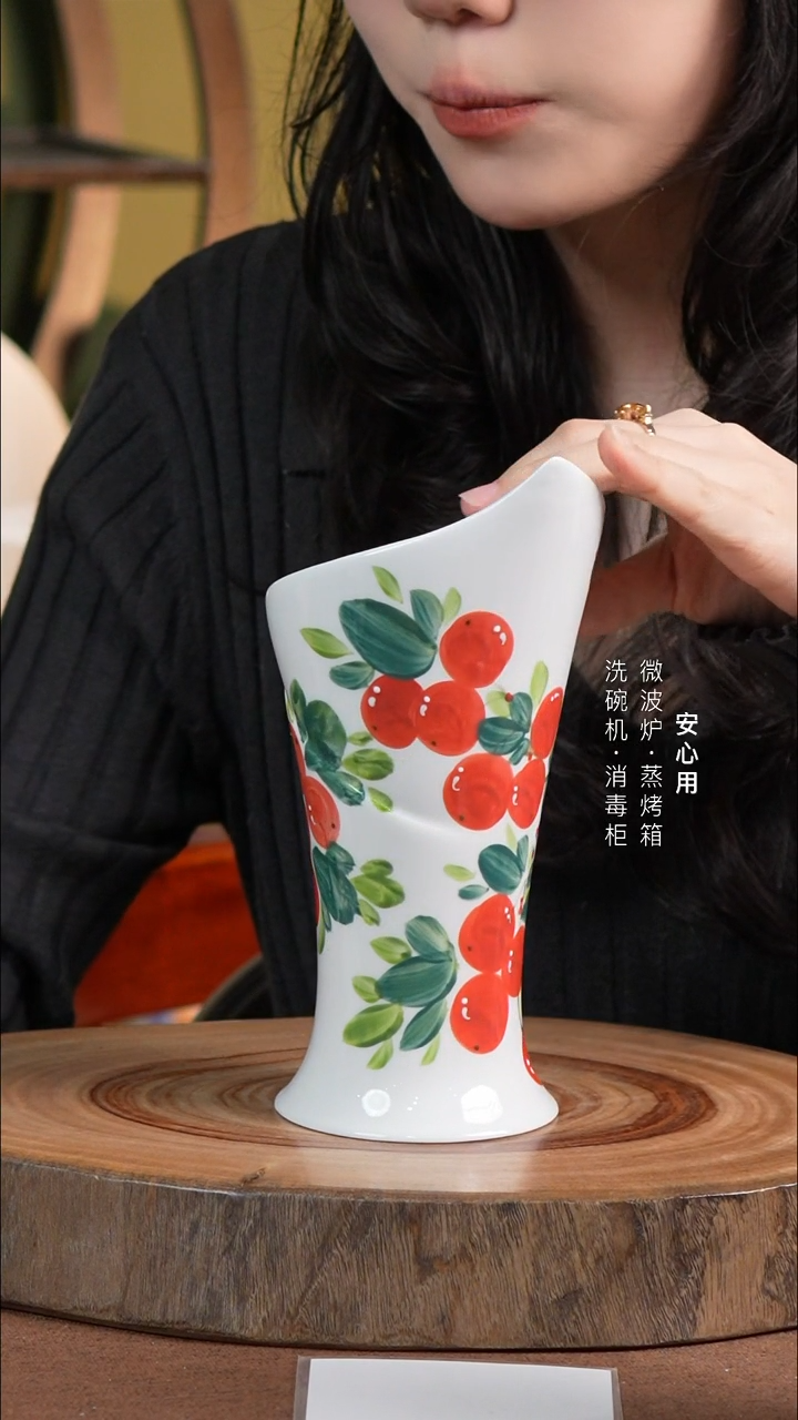 瓷景德镇高温手绘釉下彩筷子筒樱桃