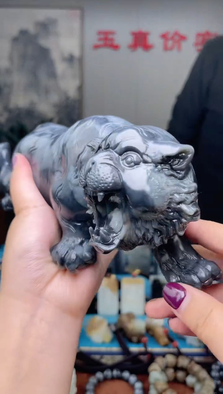 未镶嵌和田玉挂件1