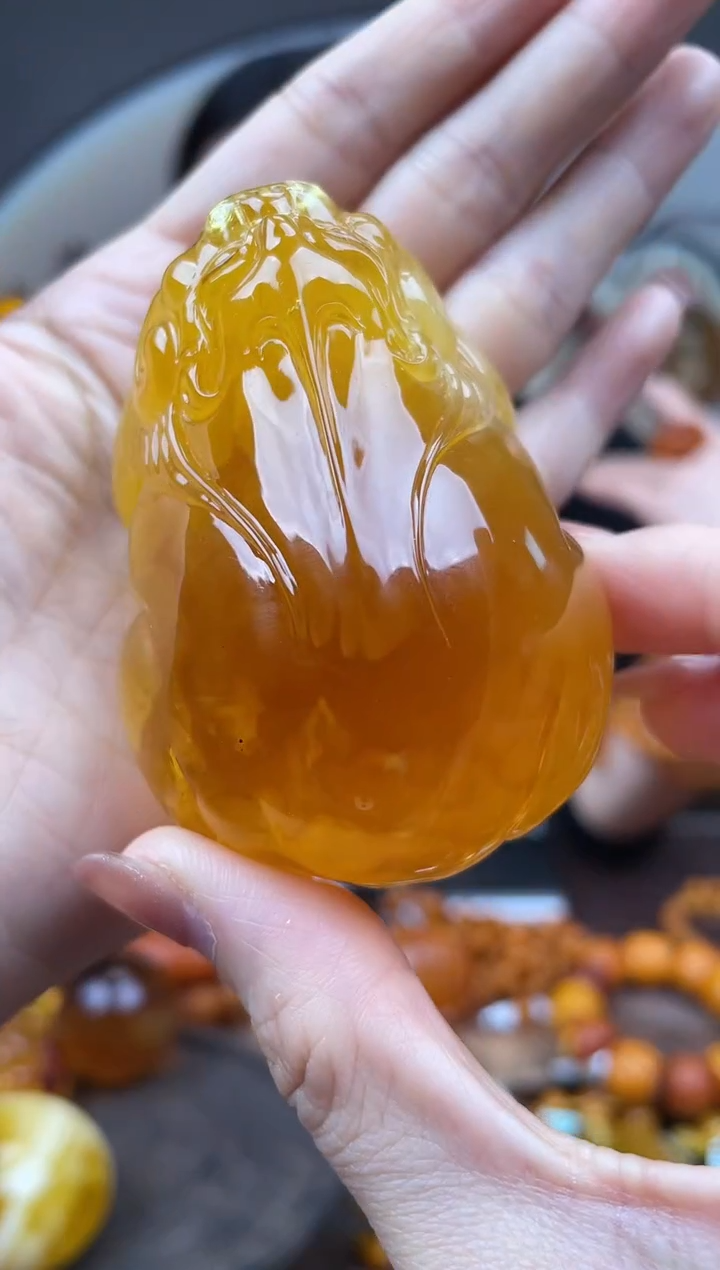 【闪购商品】琥珀裸石未镶嵌首饰 假1赔4 （多样性发货1件