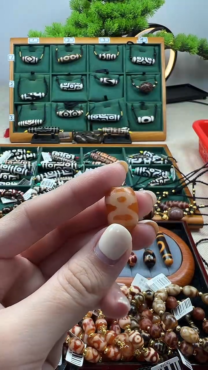 玛瑙/玉髓（覆膜）颈饰未镶嵌7（微瑕随机发货）