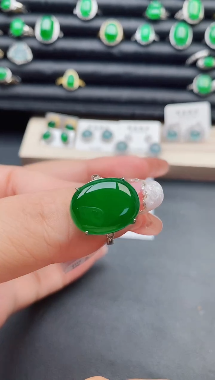 【闪购商品】翡翠戒指银S925镶嵌8508080