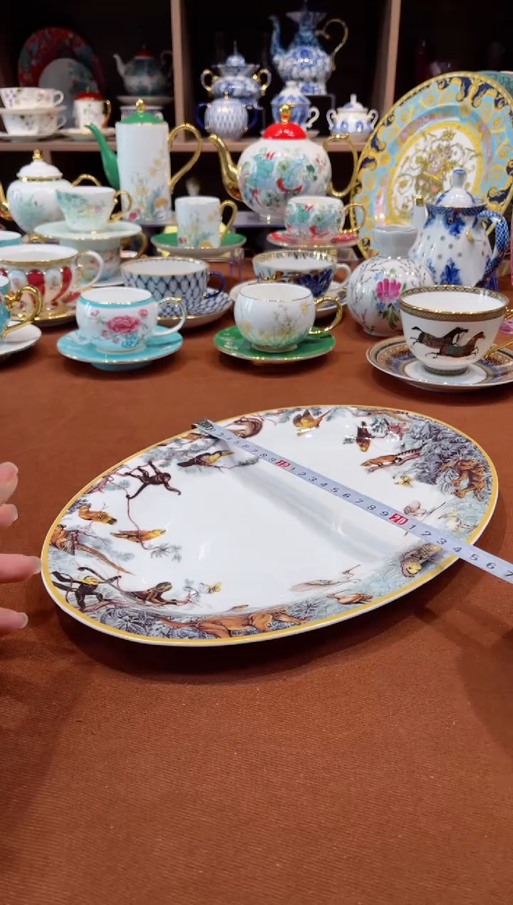 【闪购商品】瓷片丛林鱼盘······