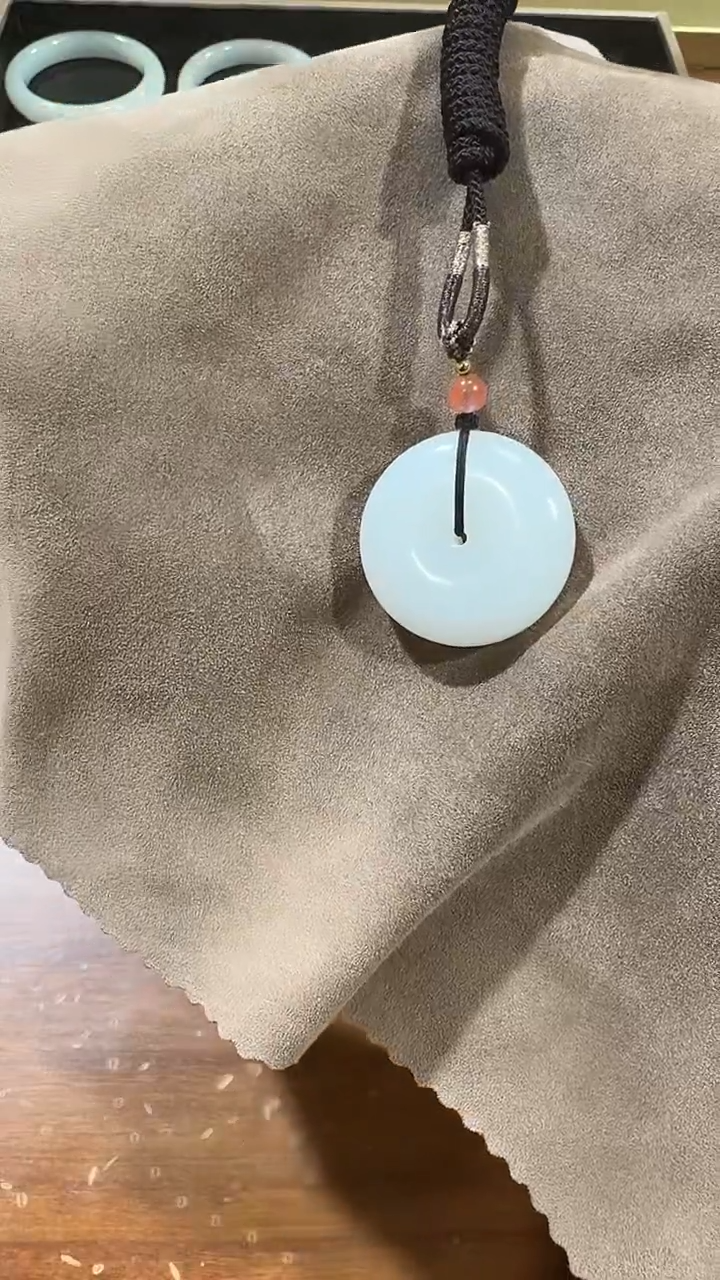 【闪购商品】和田玉吊坠未镶嵌1357平安扣