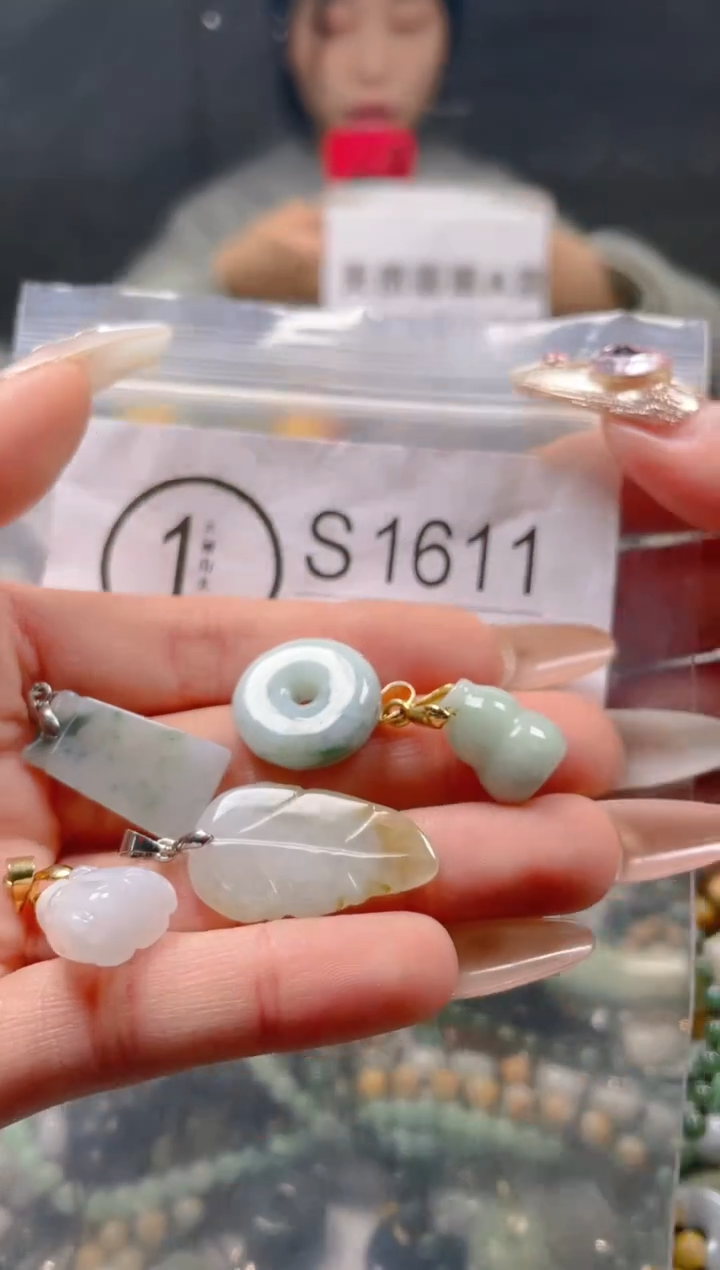 【闪购商品】翡翠颈饰未镶嵌/S/翡翠A货一图一物