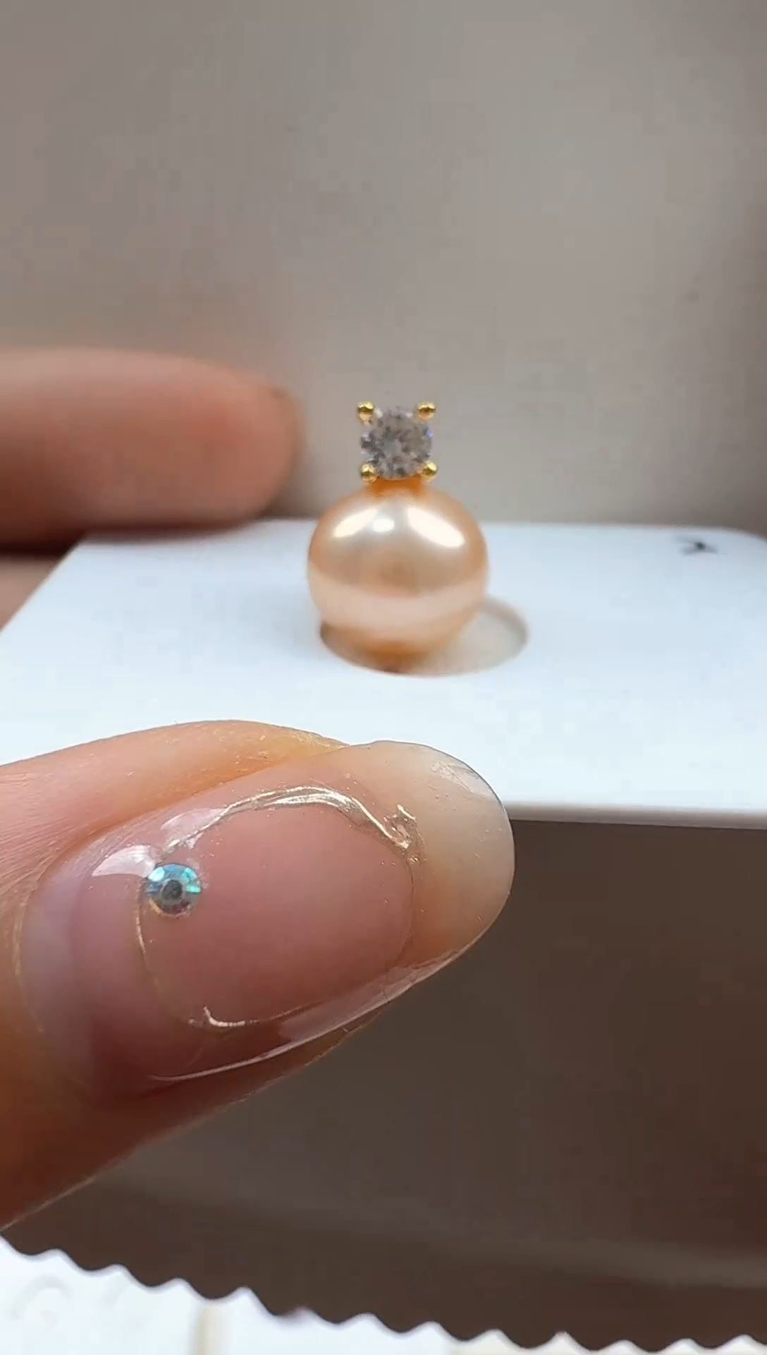 【闪购商品】淡水珍珠吊坠(赠链)银S925镶嵌10-11mm中国红王妃吊坠