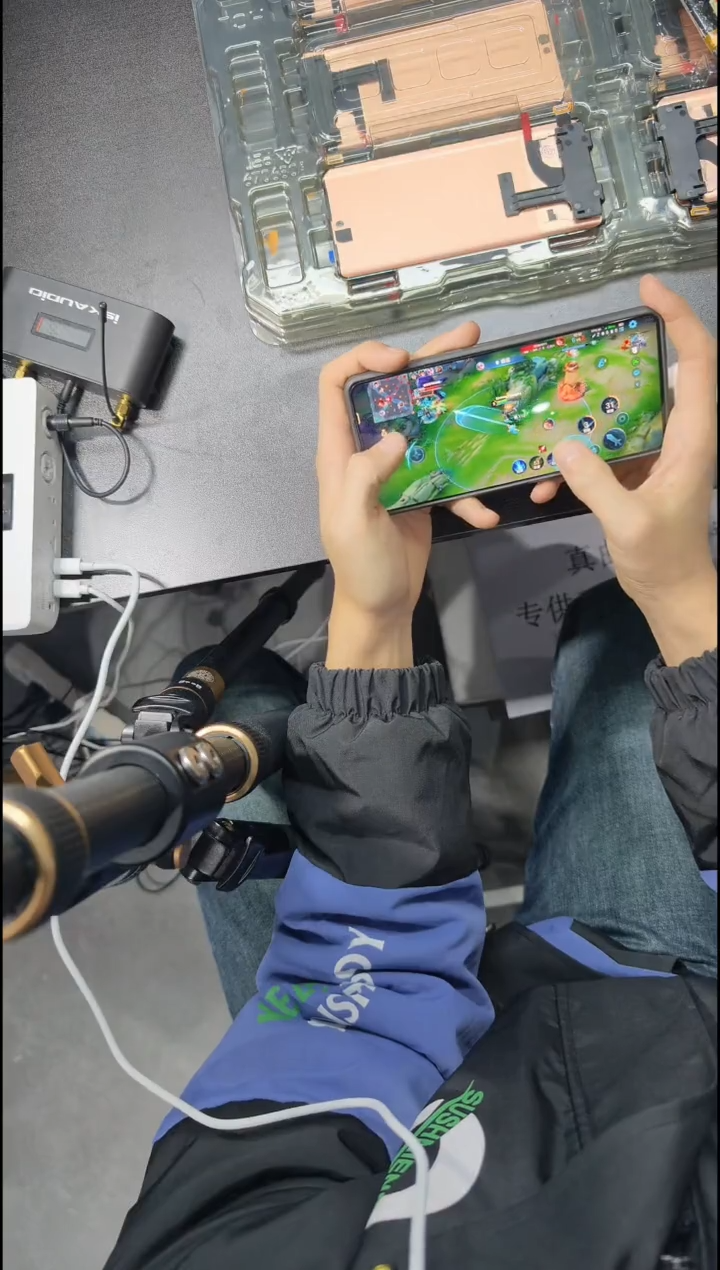 最***丐Ren9OLED曲面