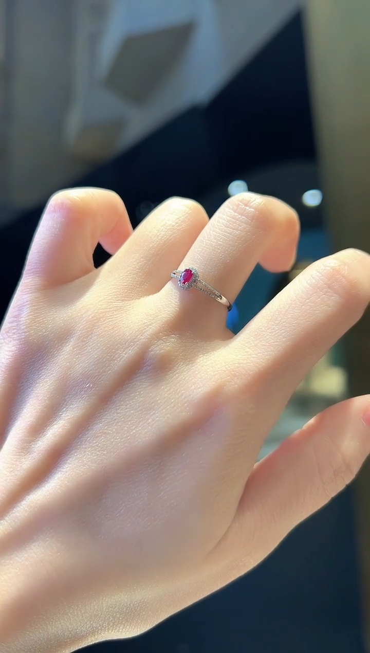 红宝石戒指18K金镶嵌29】