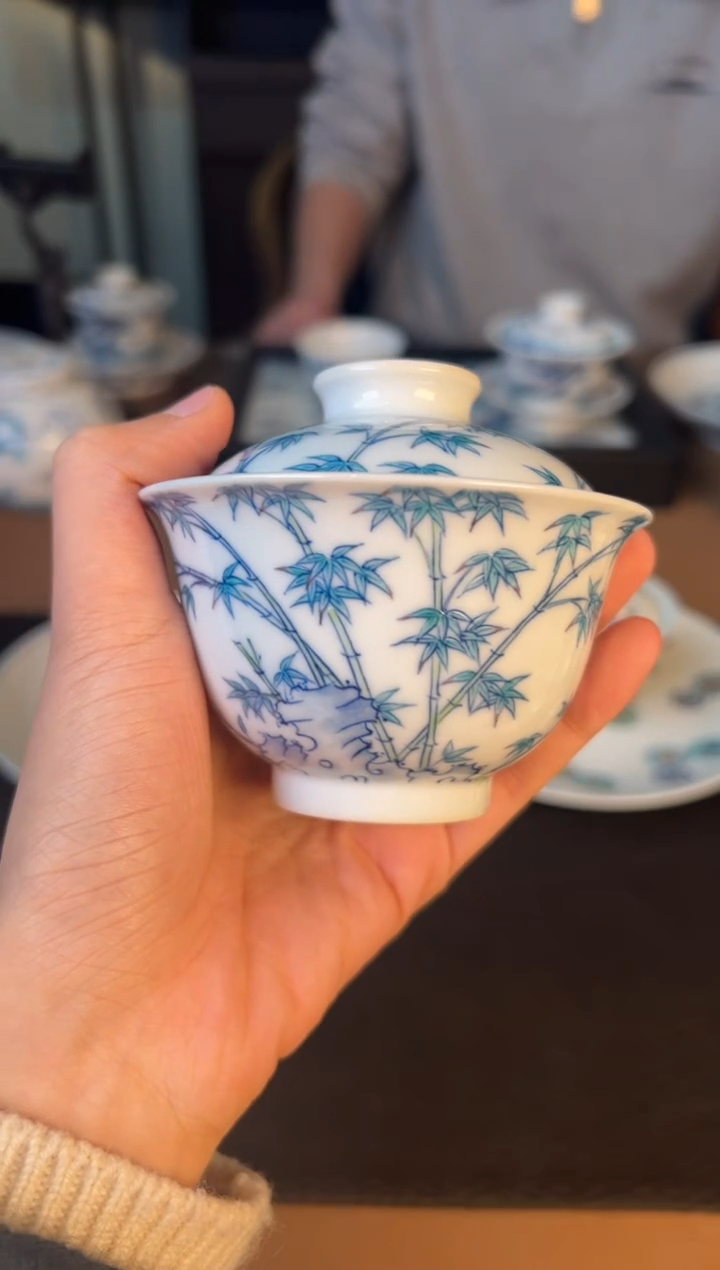 【闪购商品】瓷片              涂杏花