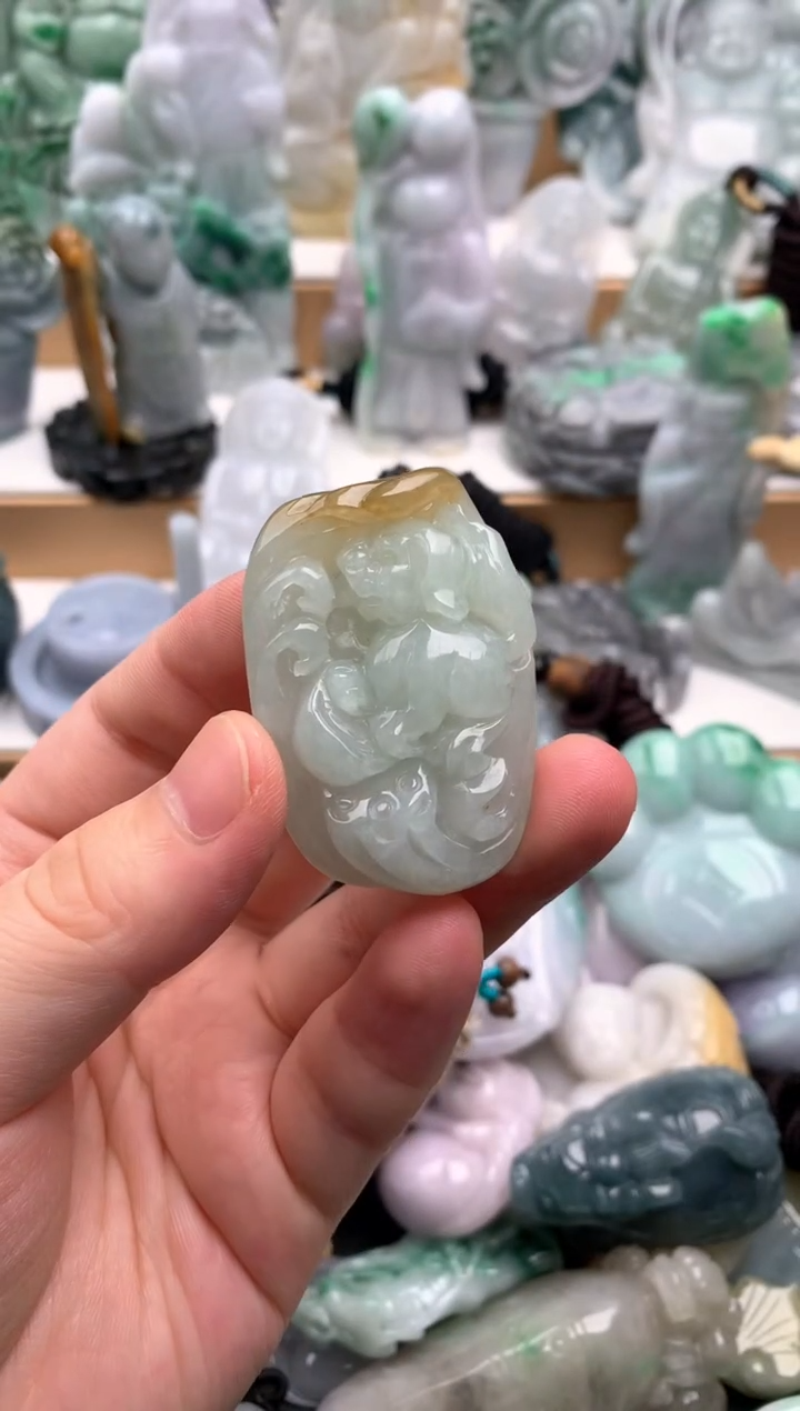吊坠(不含链)未镶嵌翡翠1