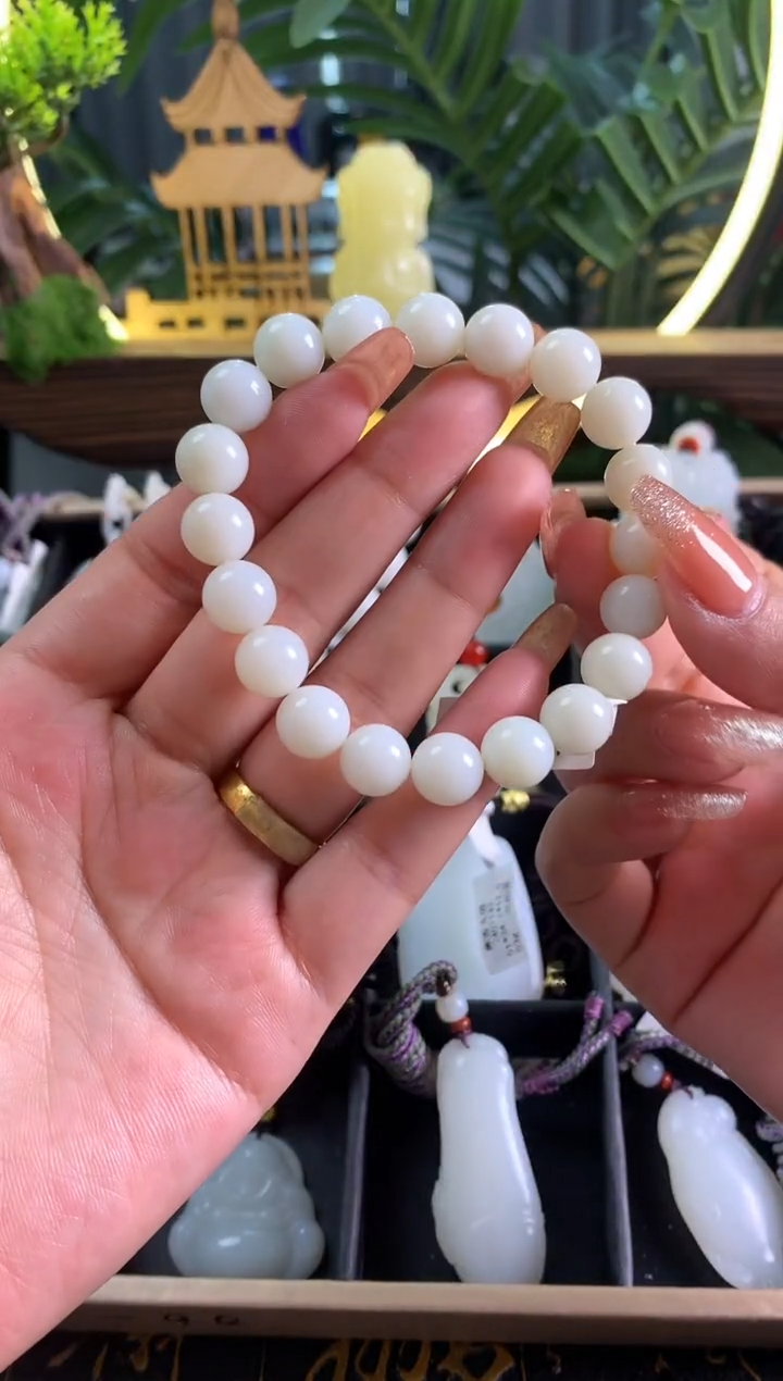 【闪购商品】和田玉颈饰未镶嵌博古玉石新疆和田玉-1.0手串