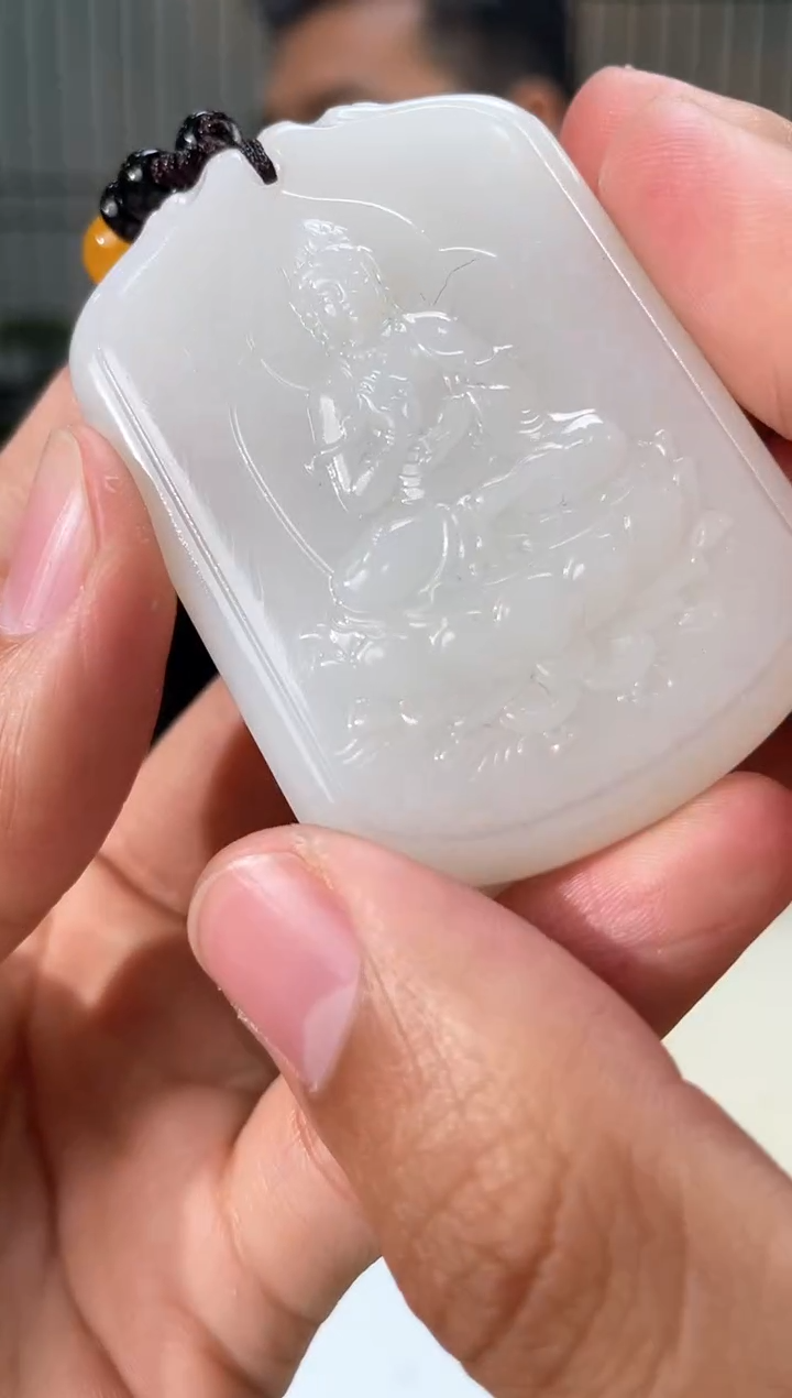 【闪购商品】定制和田玉和田玉（多样性拍一发一带证）100203