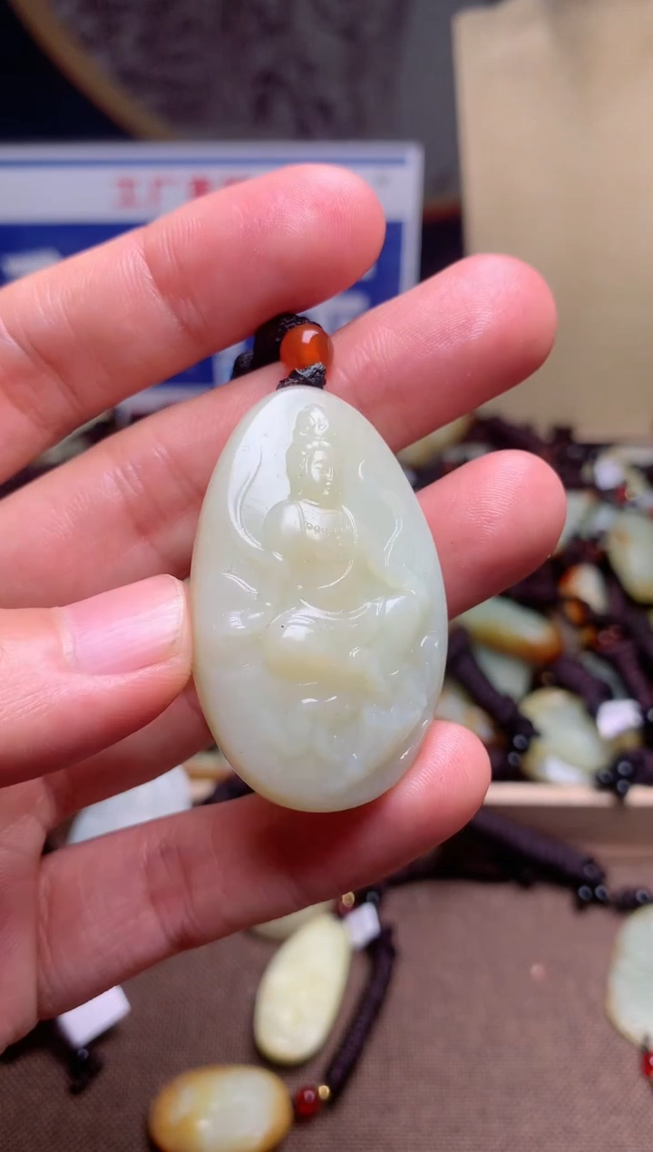 【闪购商品】和田玉颈饰未镶嵌1