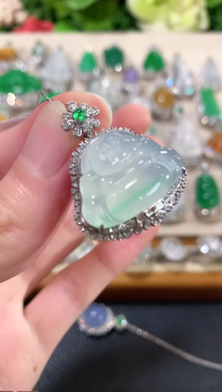 吊坠(不含链)18K金镶嵌翡翠c81