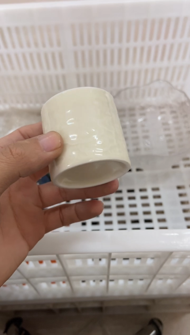 杯子瓷无运费险有瑕疵的摄影的产品有使用过的痕迹有点脏介意勿拍