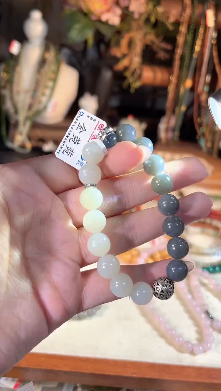 【闪购商品】和田玉手链未镶嵌多样性发货其一