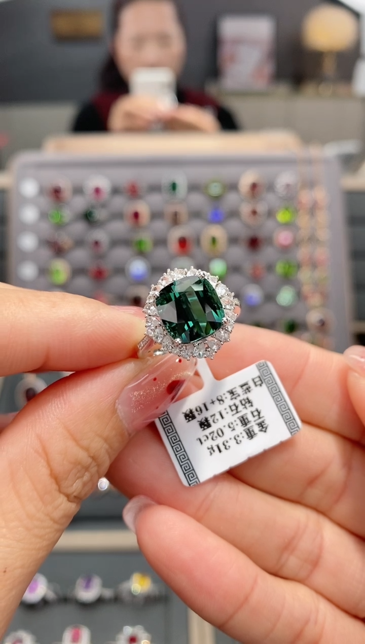 【闪购商品】碧玺戒指18K金镶嵌5.02  