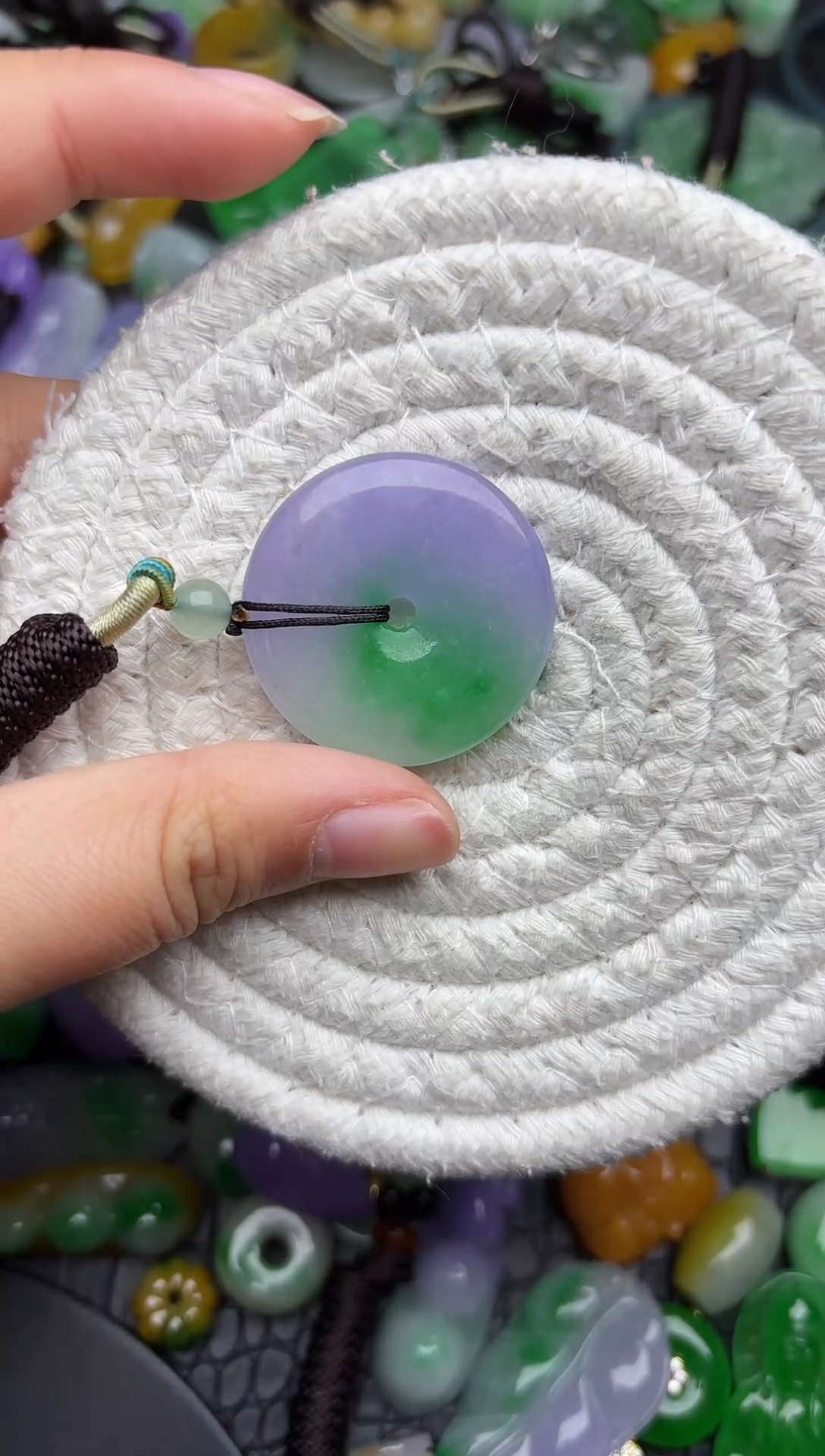 颈饰未镶嵌翡翠缅甸翡翠吊坠