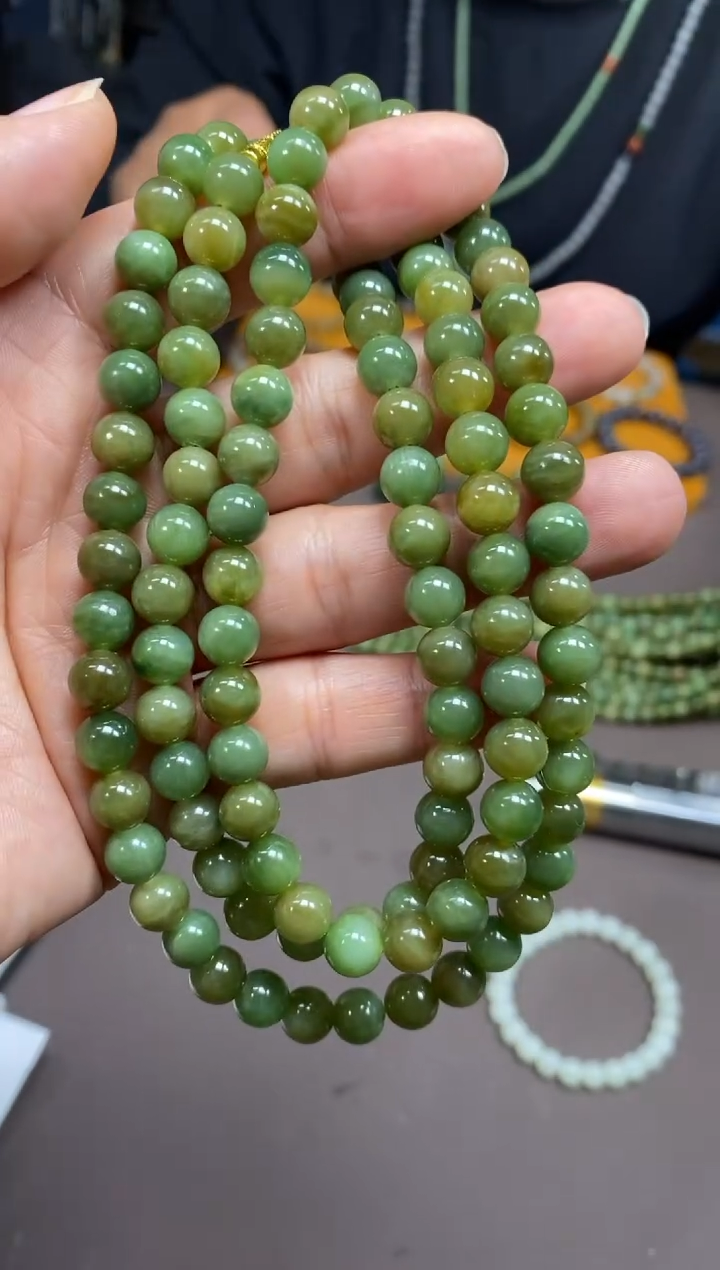 颈饰未镶嵌和田玉颜色多样性发货拍一发一