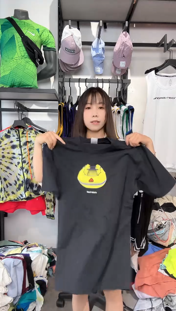 1778编码 耐克卫衣以直播间过款为准 尺码S
