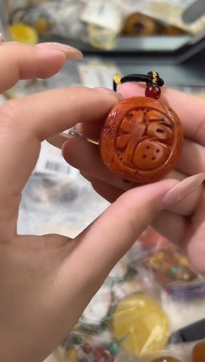 裸石琥珀未镶嵌天然琥珀蜜蜡吊坠