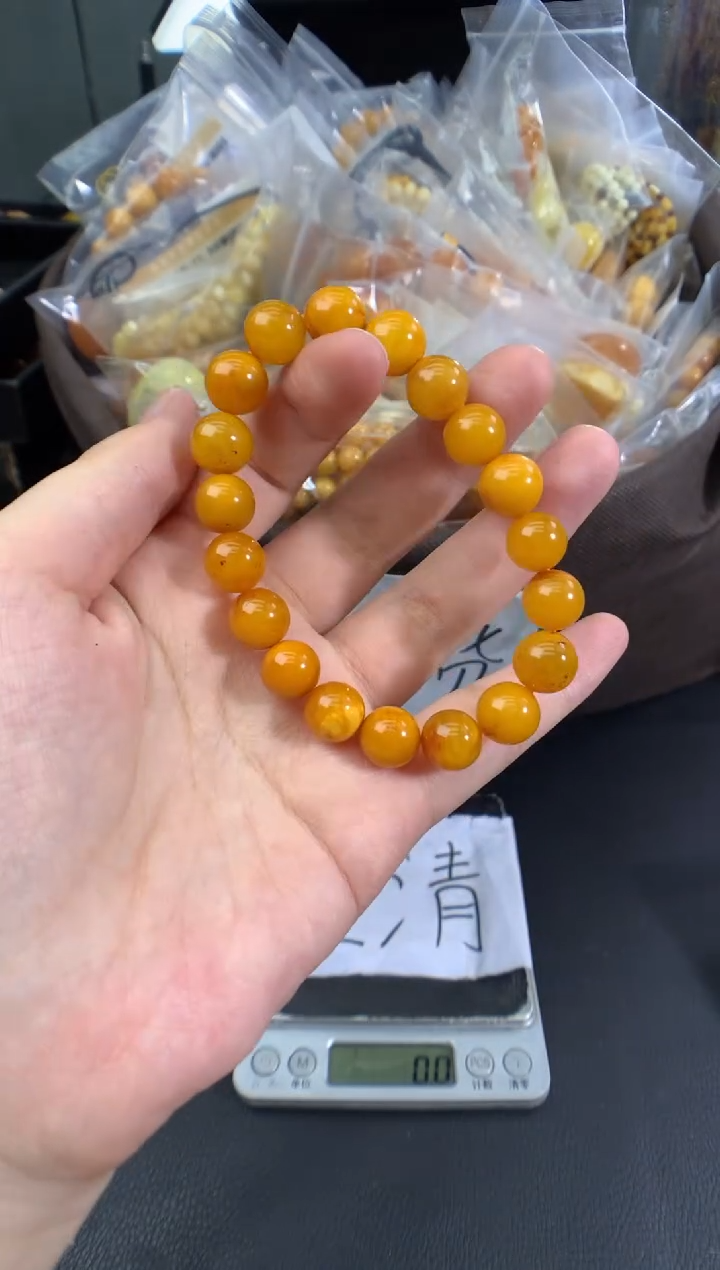 蜜蜡未镶嵌珠宝奇石1