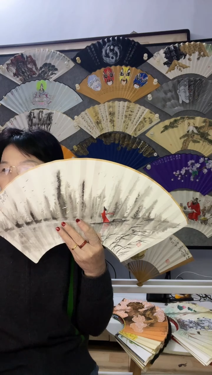 扇子九五寸十八方玉竹折扇