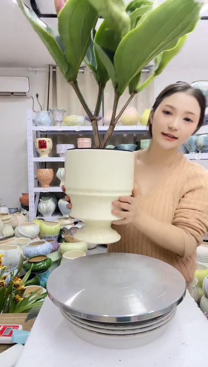 【12.31】花盆链接高：25  口：18