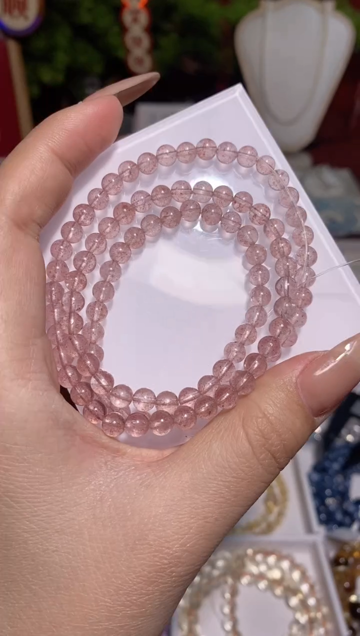 【闪购商品】水晶手串未镶嵌草莓晶三圈5mm+