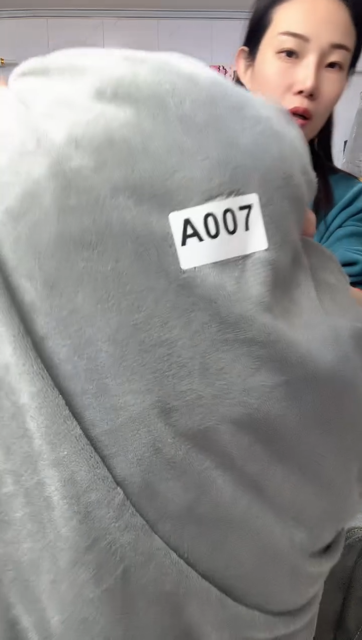 牛奶绒007高温水洗过瑕疵无售后介意勿拍听介绍