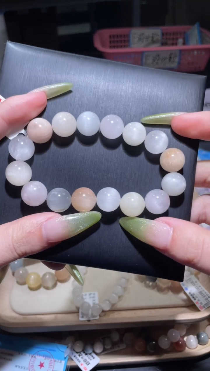 【闪购商品】水晶手链未镶嵌244号多性样发一T  13+