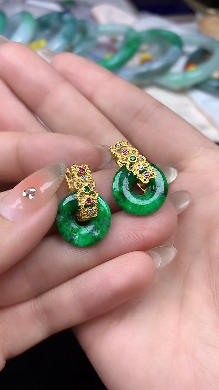 【闪购商品】翡翠耳饰银S925镶嵌耳饰