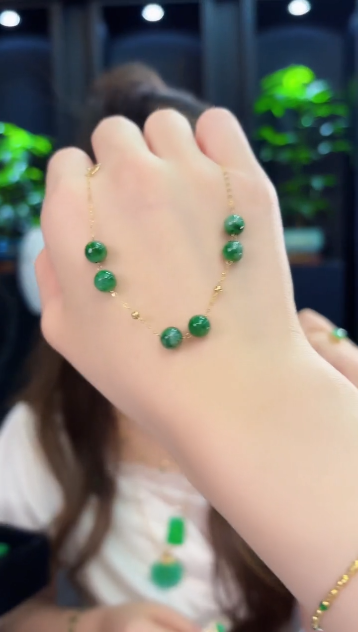 18K金镶嵌手链翡翠缅料A货/多样性发货/一件
