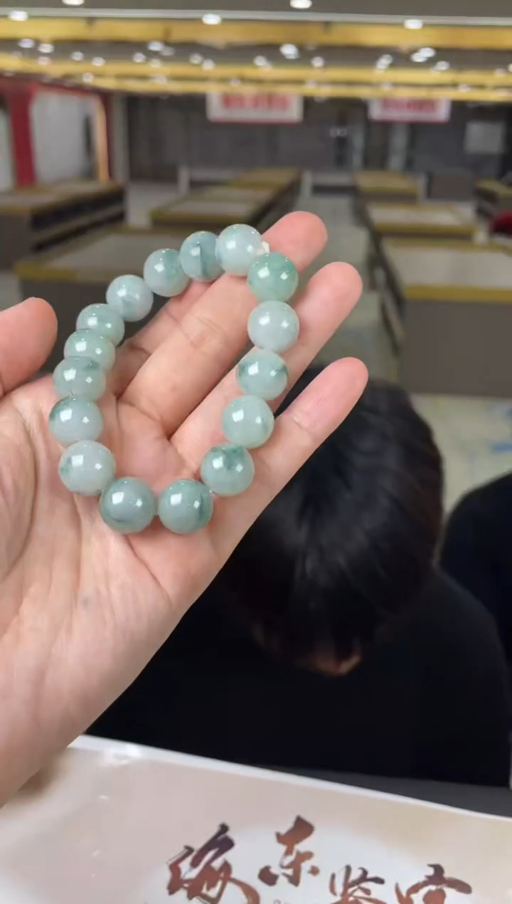 【闪购商品】定制翡翠未镶嵌03-06HDJT0136110