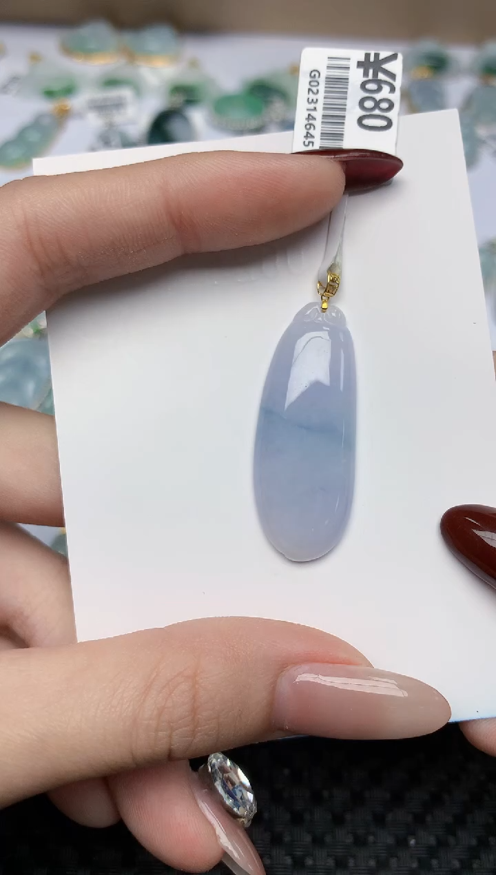 【闪购商品】翡翠颈饰18K金镶嵌天然翡翠a货