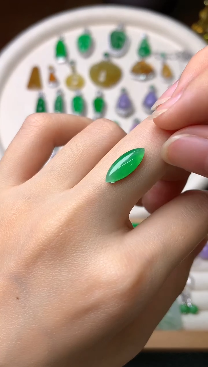 【闪购商品】定制翡翠未镶嵌裸石（镶嵌定制）