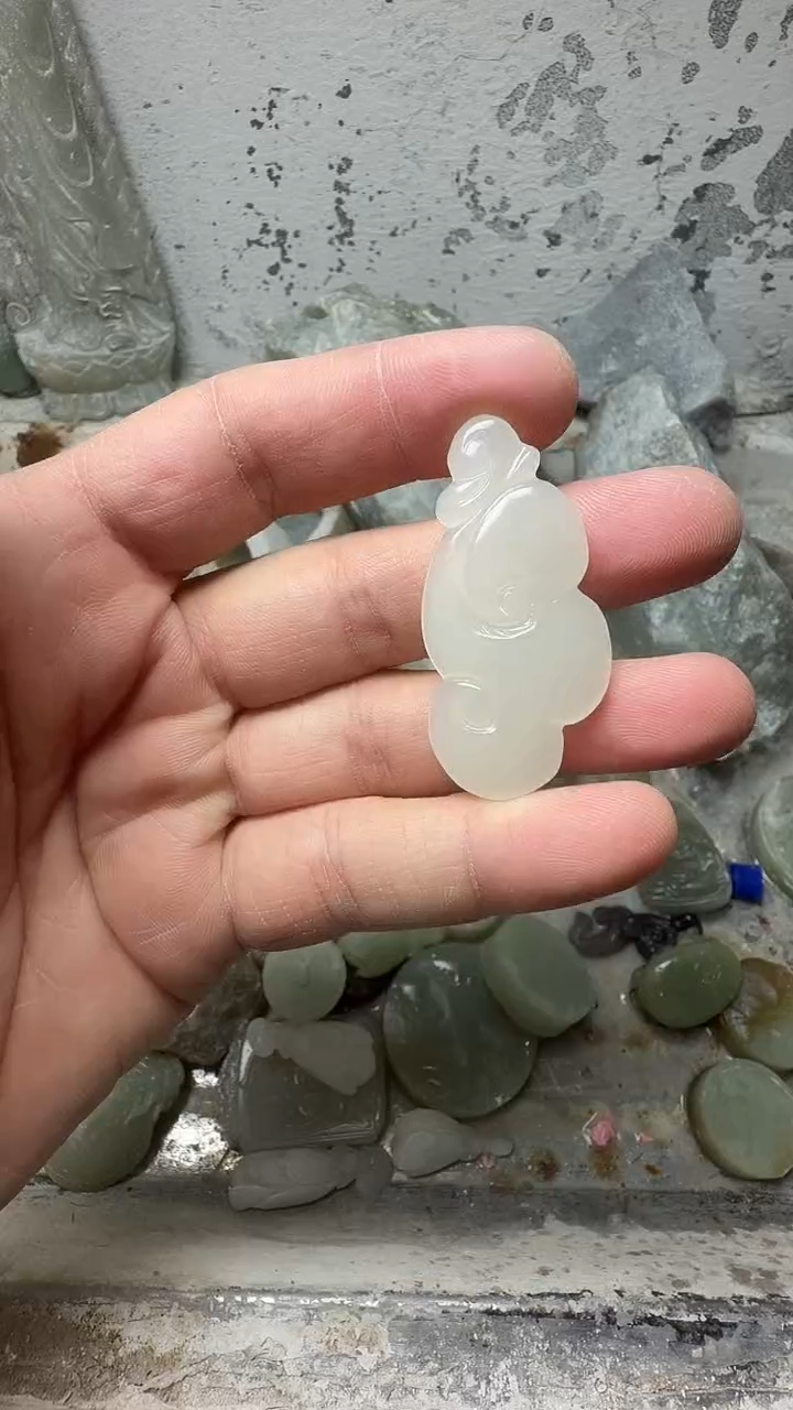 吊坠(赠链)未镶嵌和田玉如意