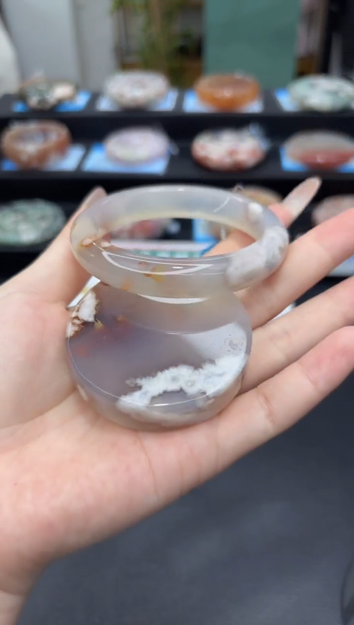 【闪购商品】石英质玉未镶嵌手镯C526(57圈赠送镯心)