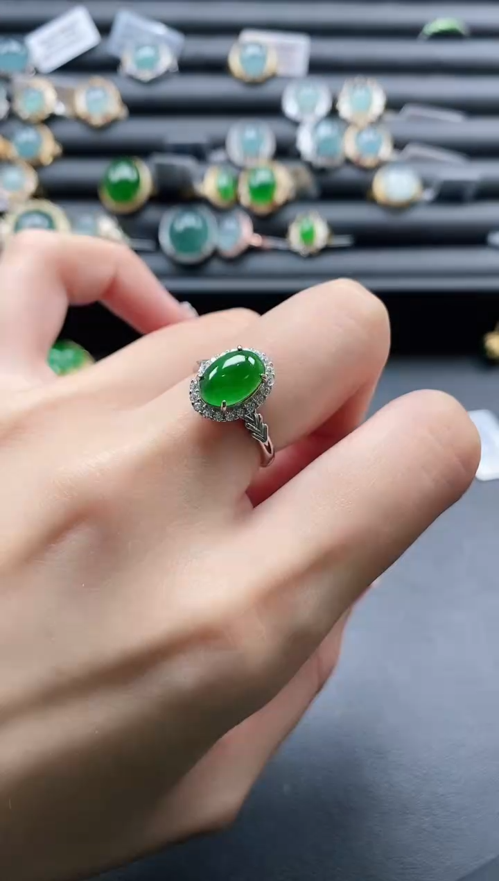 【闪购商品】翡翠戒指银S925镶嵌11111